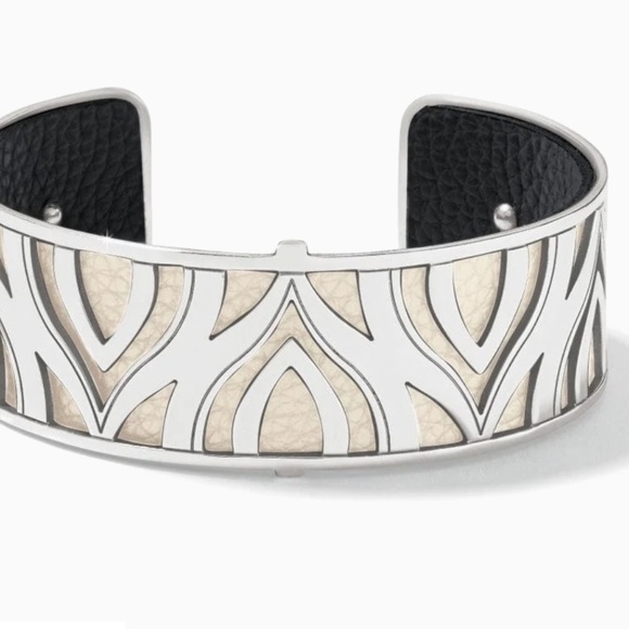 BRIGHTON Christo Moscow Cuff Bracelet - replaceable background color - Picture 10 of 16